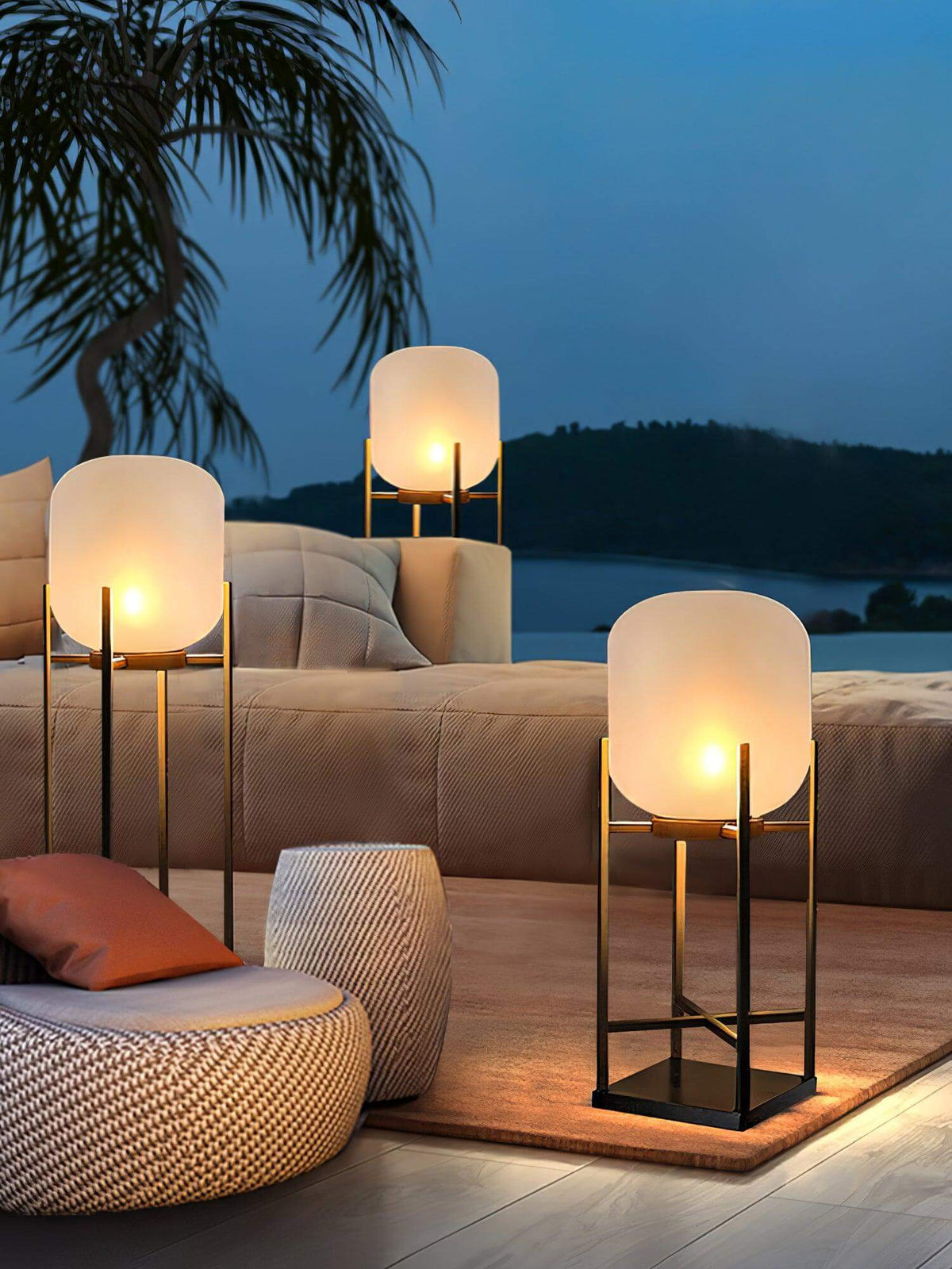 Solar Vloerlamp voor Buiten – Duurzame Sfeerverlichting voor Tuin en Terras