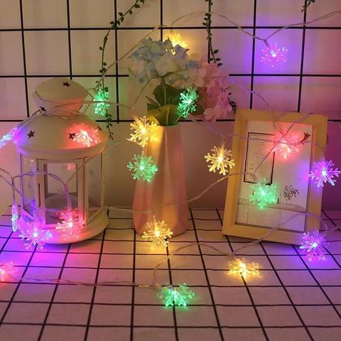 LED Kerstverlichting met Sneeuwvlokken – Warmwit of Kleurrijk Licht voor Binnen & Buiten