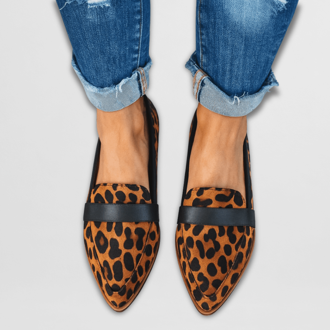 Magdalena | Dames Lente Puntige Suède Loafers