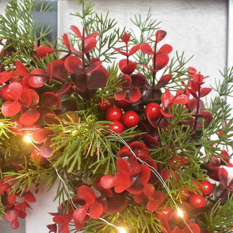 Kerstkrans met Rode Kersen – Decoratieve Deurkrans voor Kerst
