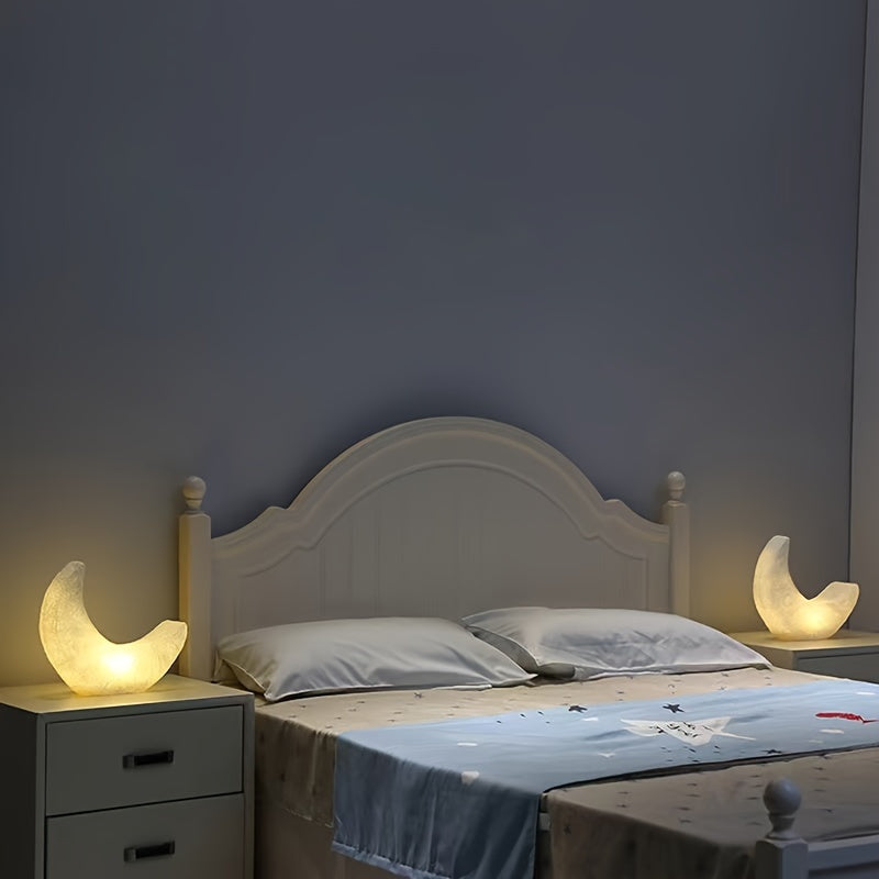 Halvemaan Nachtlamp in Art Deco Stijl – Batterijgevoed met Schakelaar