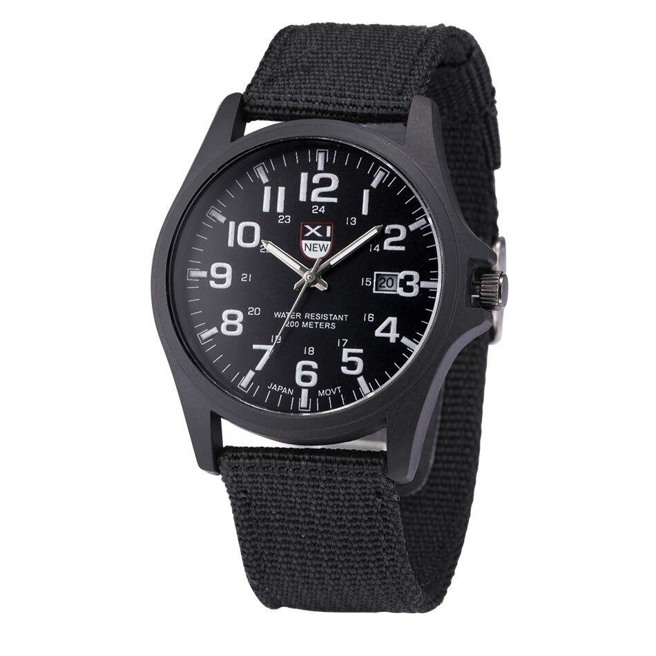 Militaire Stijl Robuuste Horloge met Verlichte Wijzerplaat, Waterdicht, Stopwatch en Datumweergave