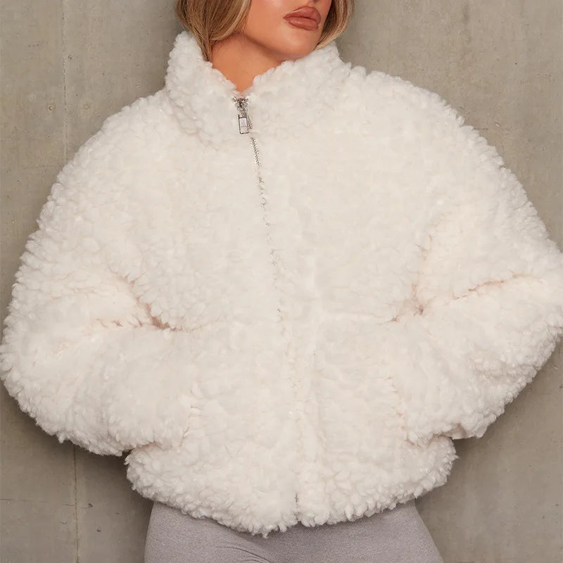 Sherpa Fleecejacke CozyShield – Warme Unisex-Jacke mit Hohem Kragen und Taschen