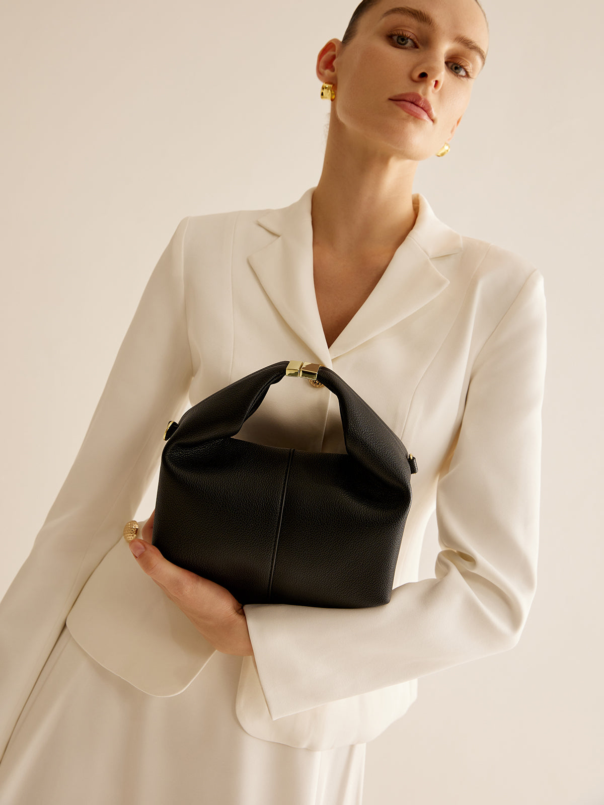 Dames Handtas Zwart Één Maat Polyurethaan met Metalen Detail