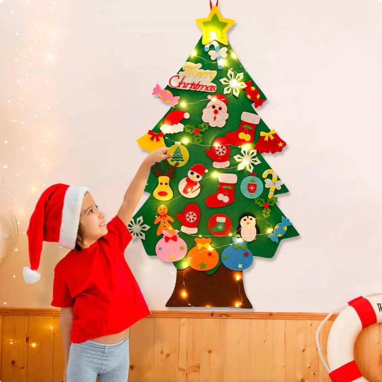 Montessori Vilt Kerstboom met Lichtjes