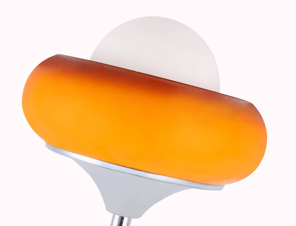 Elke Egg Tart Vloerlamp – Speelse Designlamp met Unieke Vormgeving