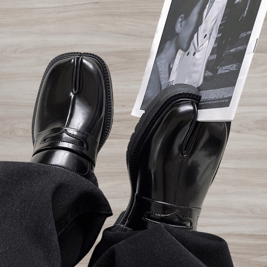 Elegante heren schoenen met gespleten tenen en dikke zool
