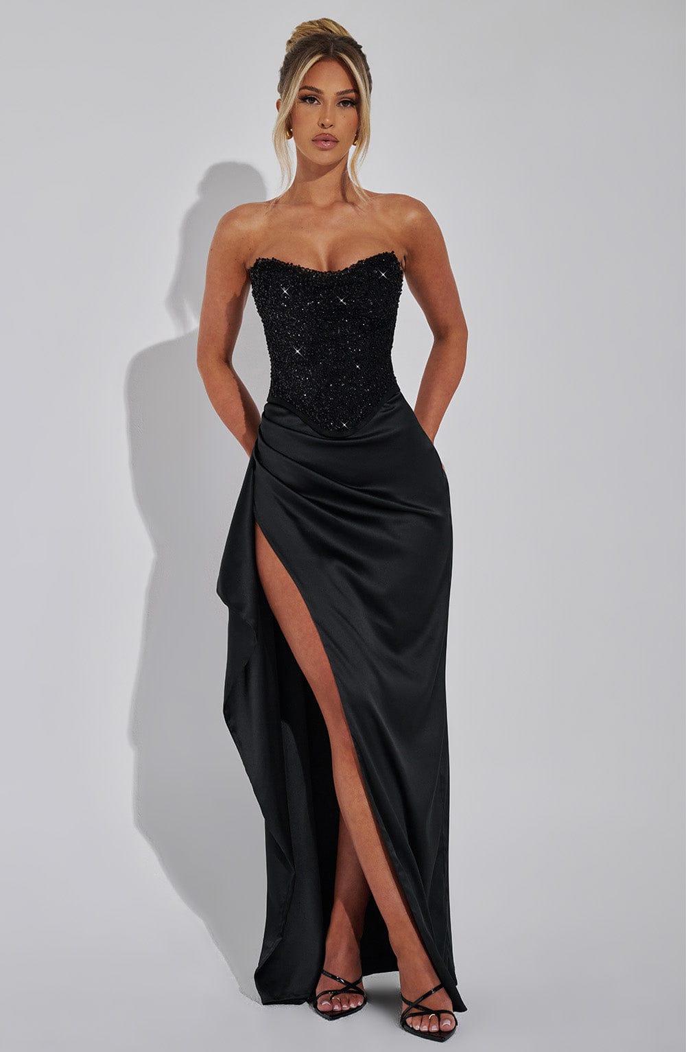 Emrielle Luxe Korsettkleid | Elegantes, met parels versierd maxikleed voor onvergetelijke avonden