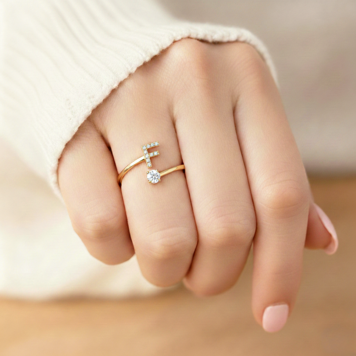 MonoCharm | Verstelbare Initial Ring Classic met Cadeau Doos en Kaart Bericht