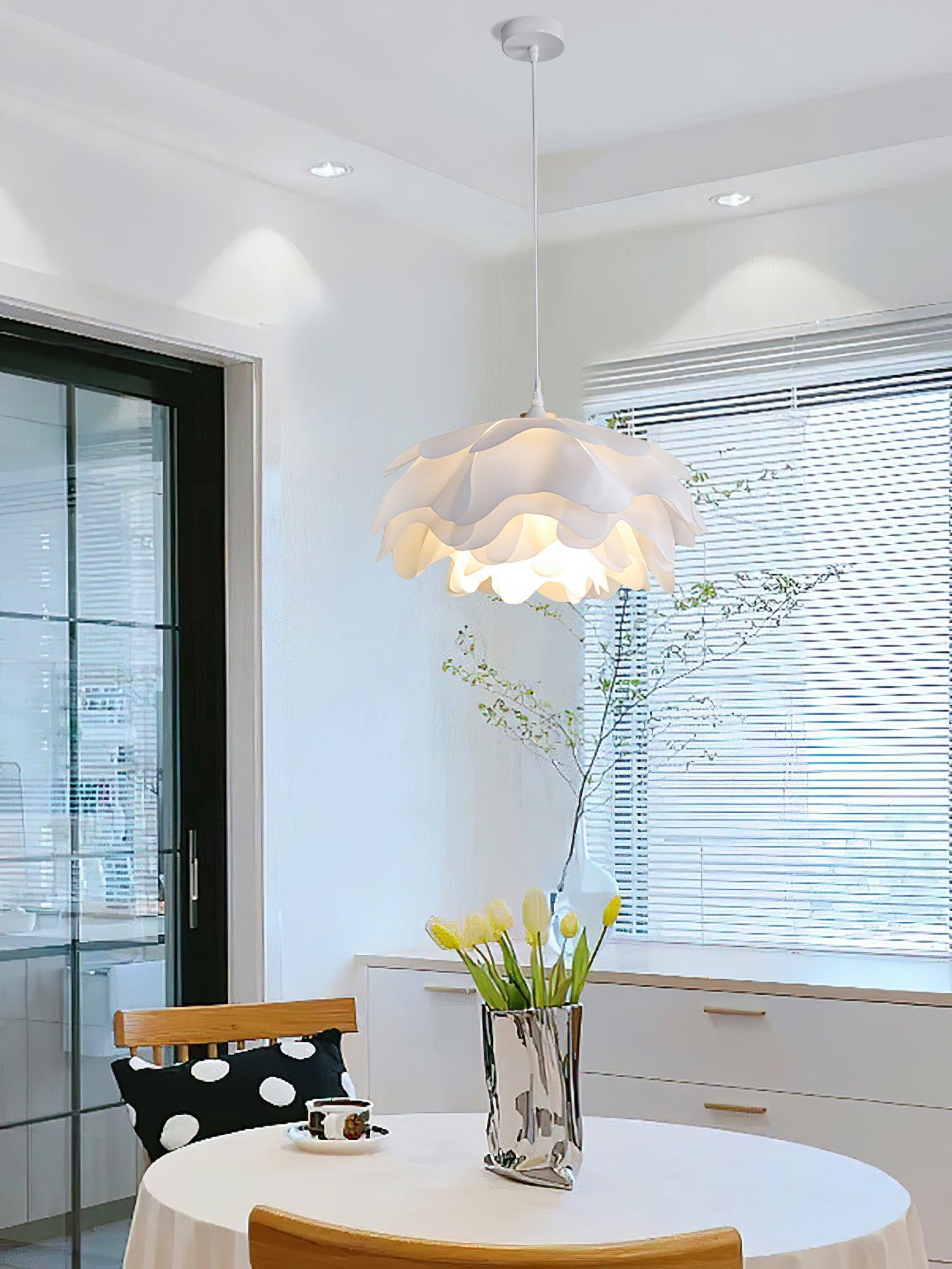 Bloemvormige Witte Hanglamp