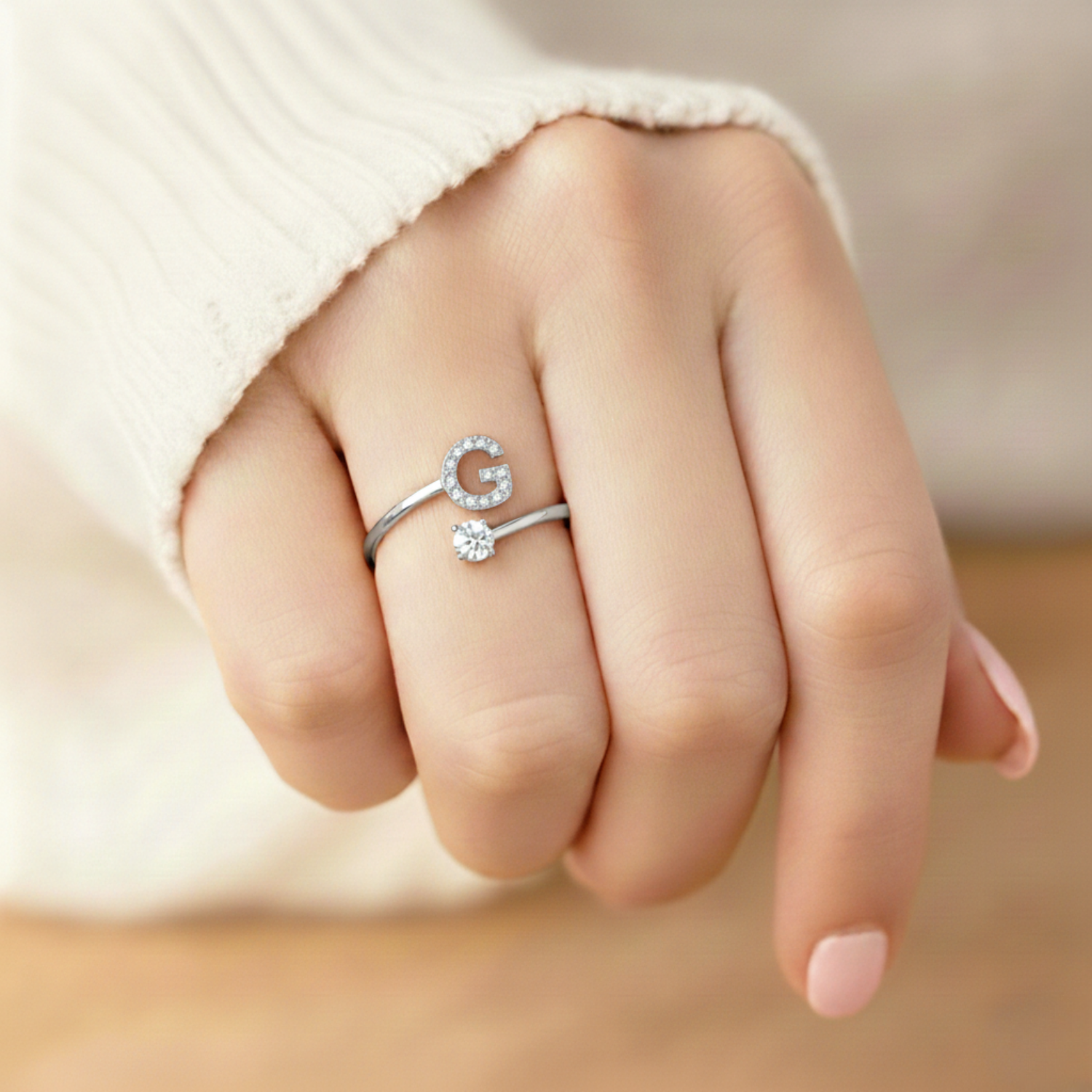 MonoCharm | Verstelbare Initial Ring Classic met Cadeau Doos en Kaart Bericht