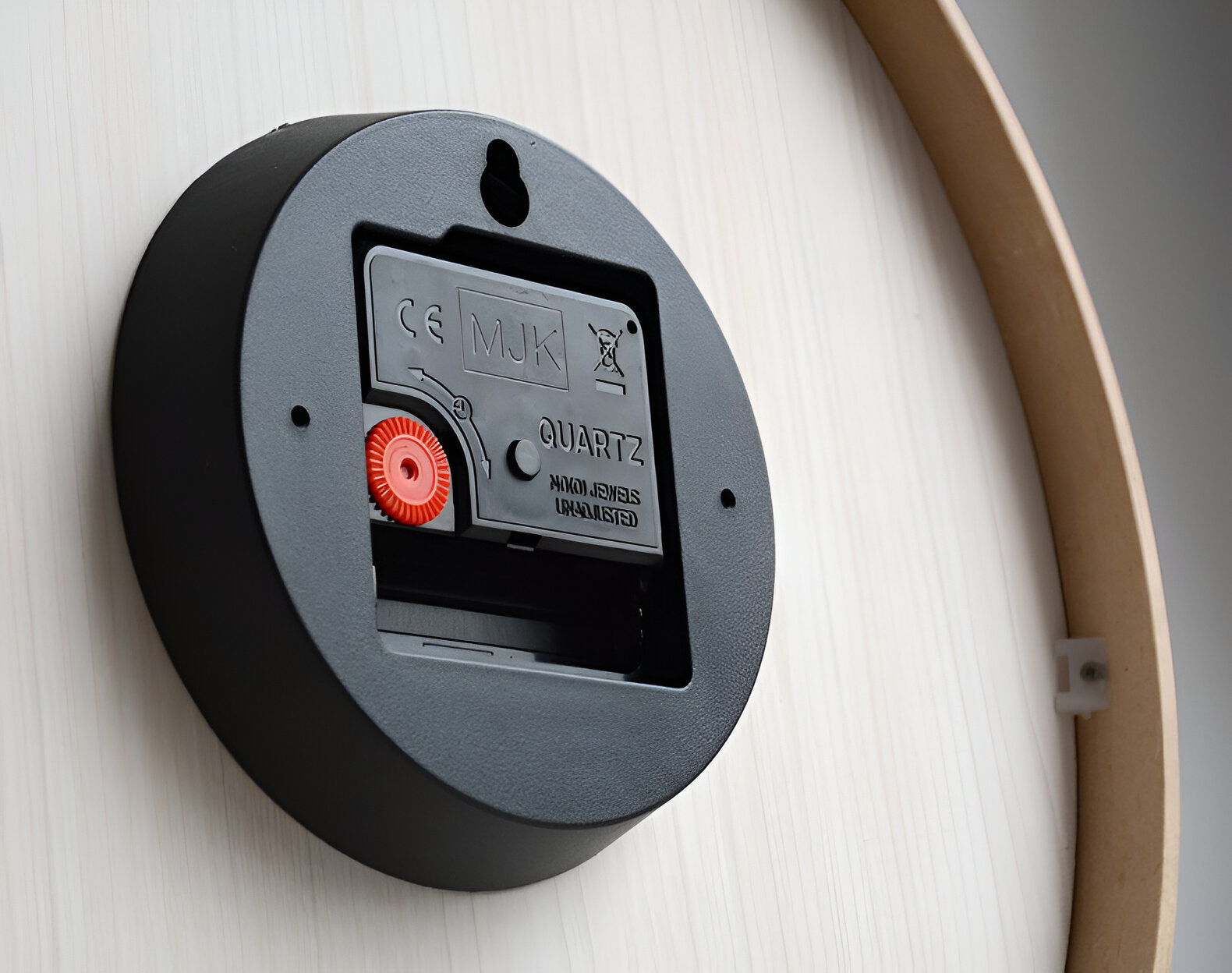 EleQuartz Ronde Wandklok – Scandinavische Klok van Hout | Minimalistisch Design voor Woonkamer, Kantoor of Keuken