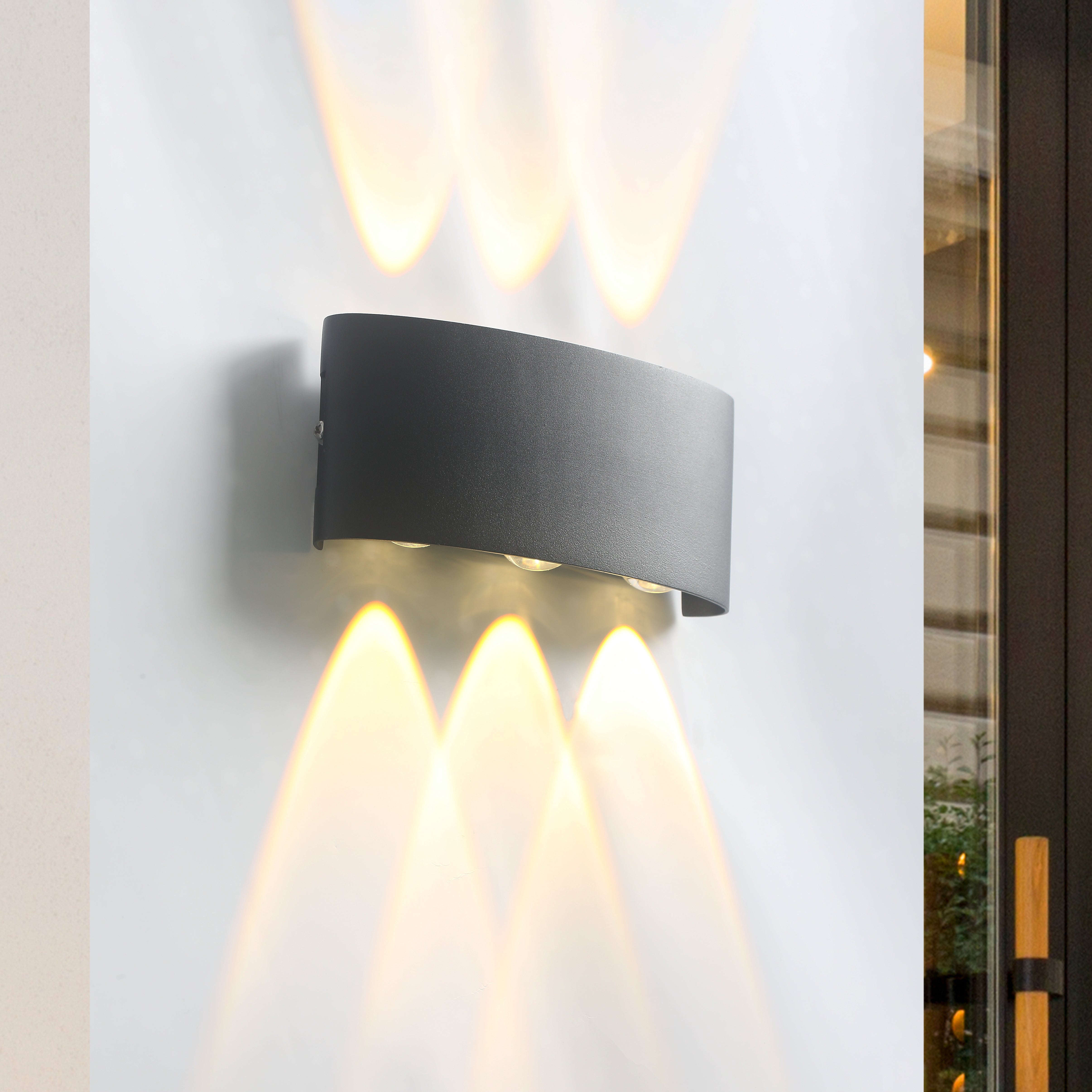 Ortelo 6W 17cm Wandlamp Zwart