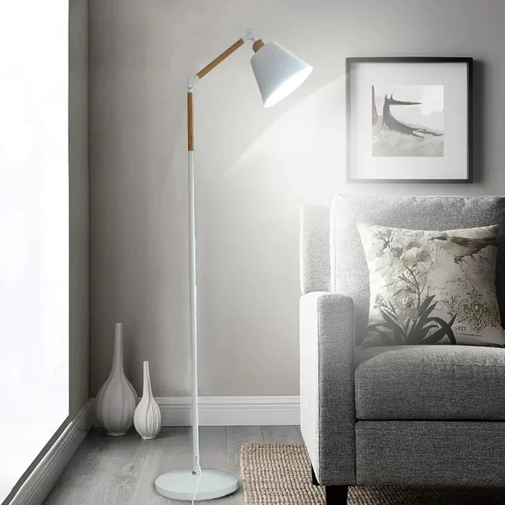 Nordic Vloerlamp – Minimalistisch Design met Verstelbare Lampenkop