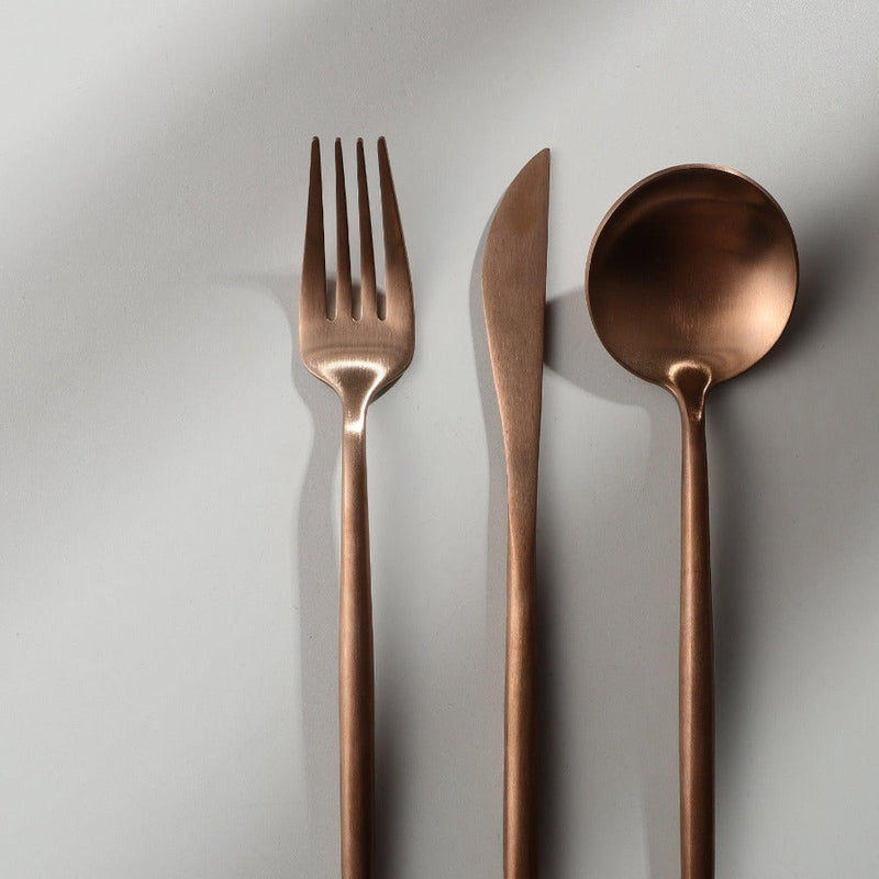 Minimalistisch bestek van roestvrij staal – Elegant in eenvoudig design