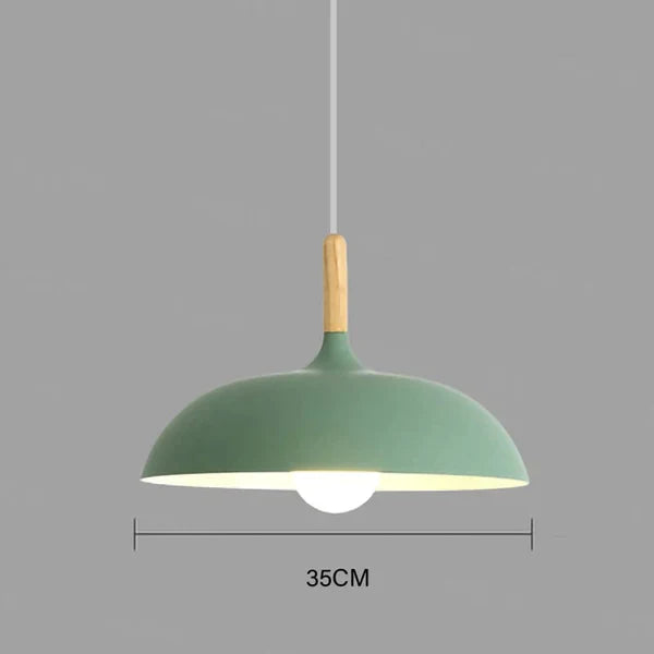 Plafondlamp van Noorse eik