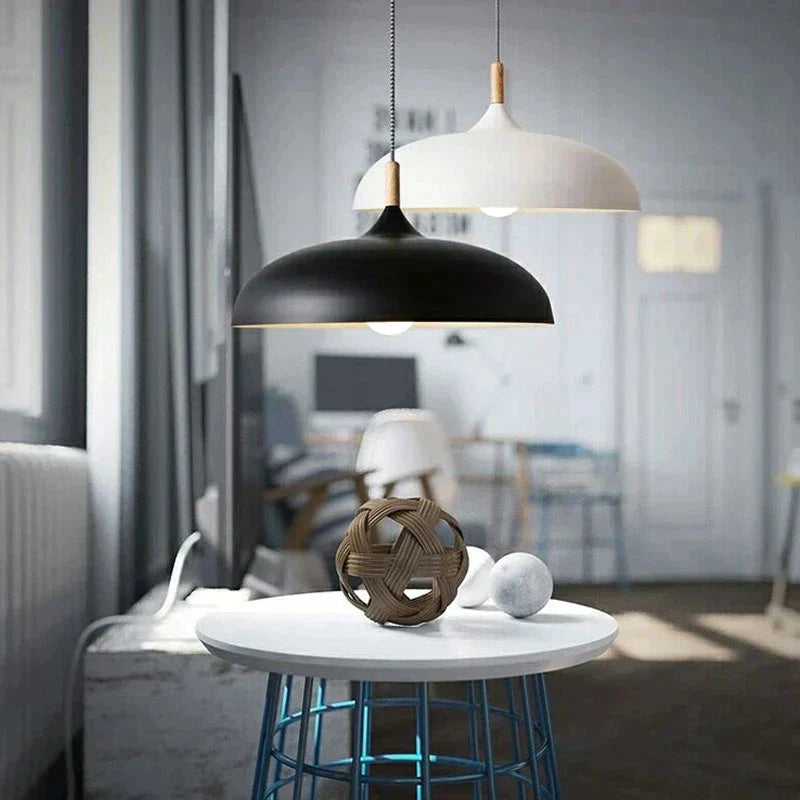 Plafondlamp van Noorse eik
