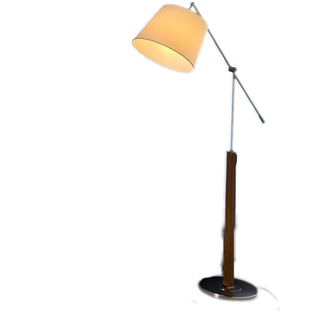 Verstelbare Vloerlamp met Draaibare Arm – Functionele Designlamp