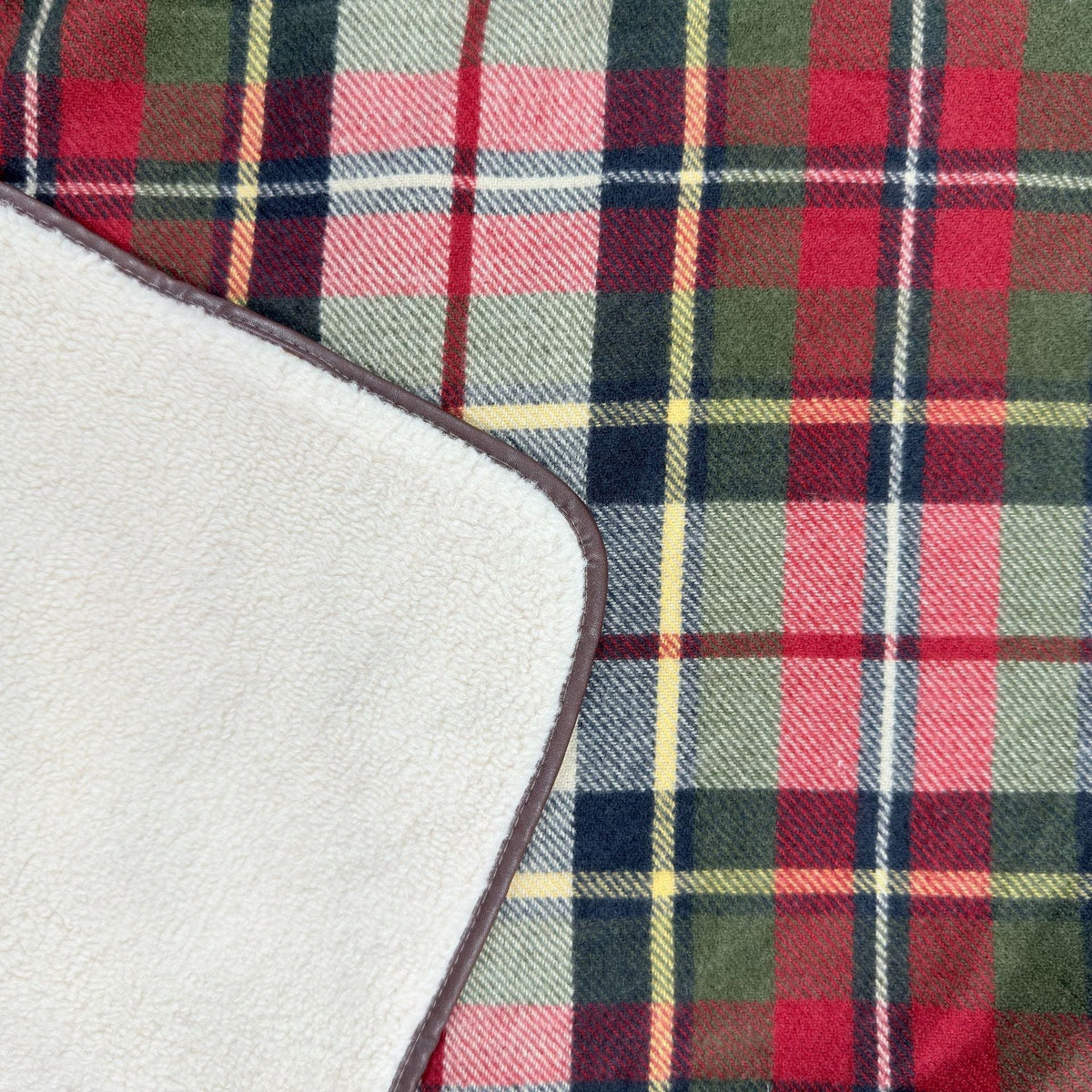 Geruite Fleece Deken – Zachte en Warme Plaid voor Bank en Bed