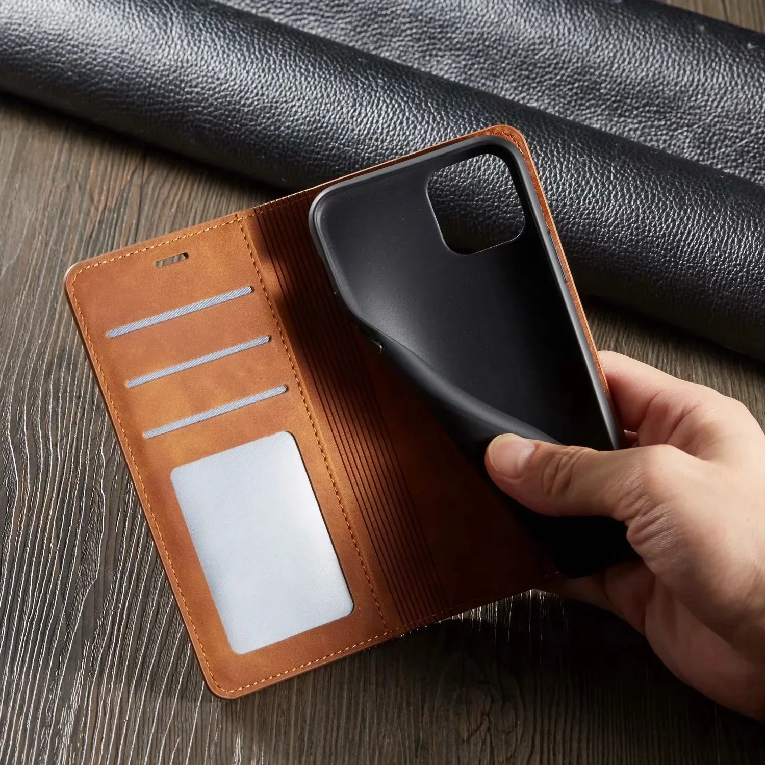 Magnetisch Leren iPhone Hoesje – Stijlvolle Bescherming met Kwaliteit