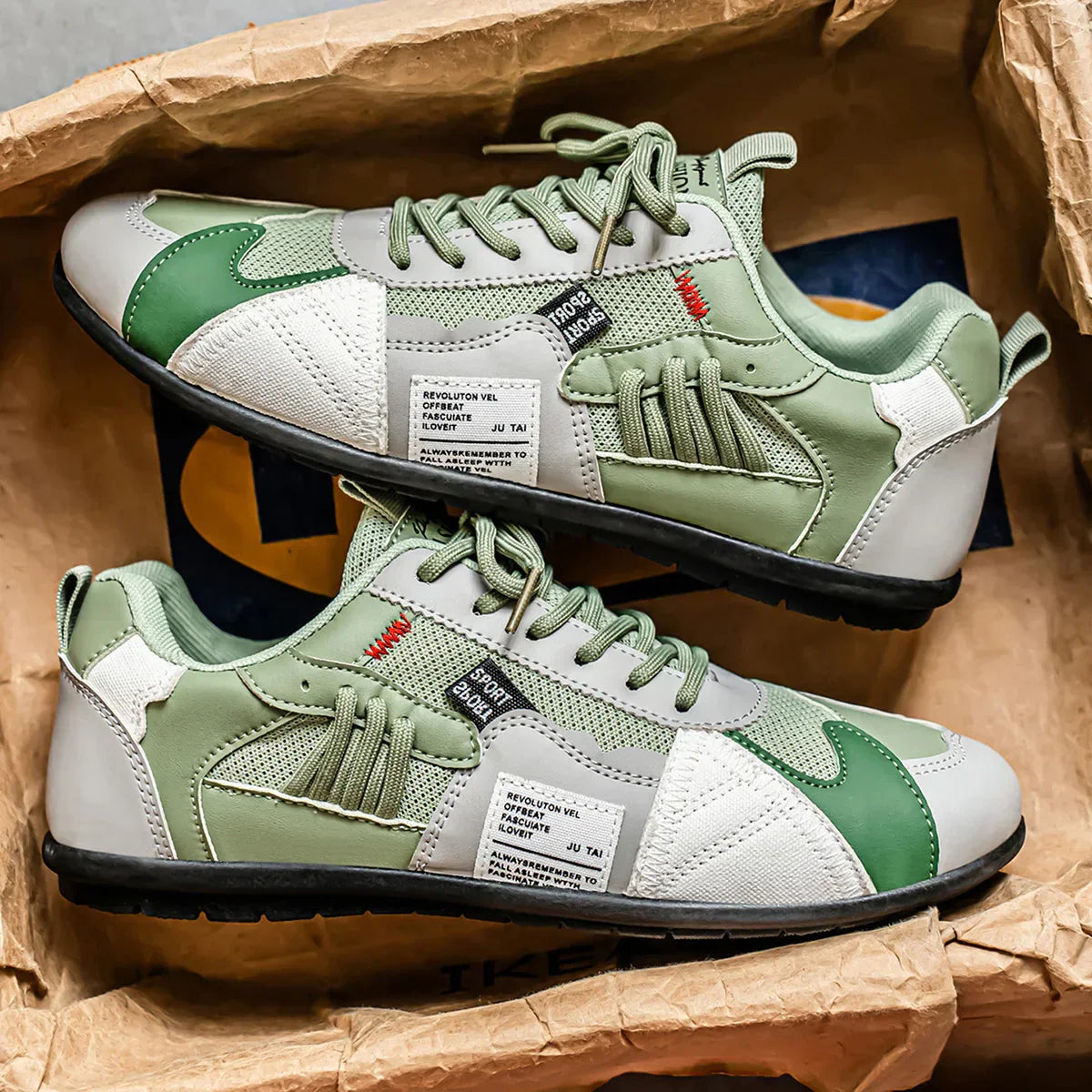 UrbanPeak | Retro Sneakers voor Stedelijk Comfort en Stijl