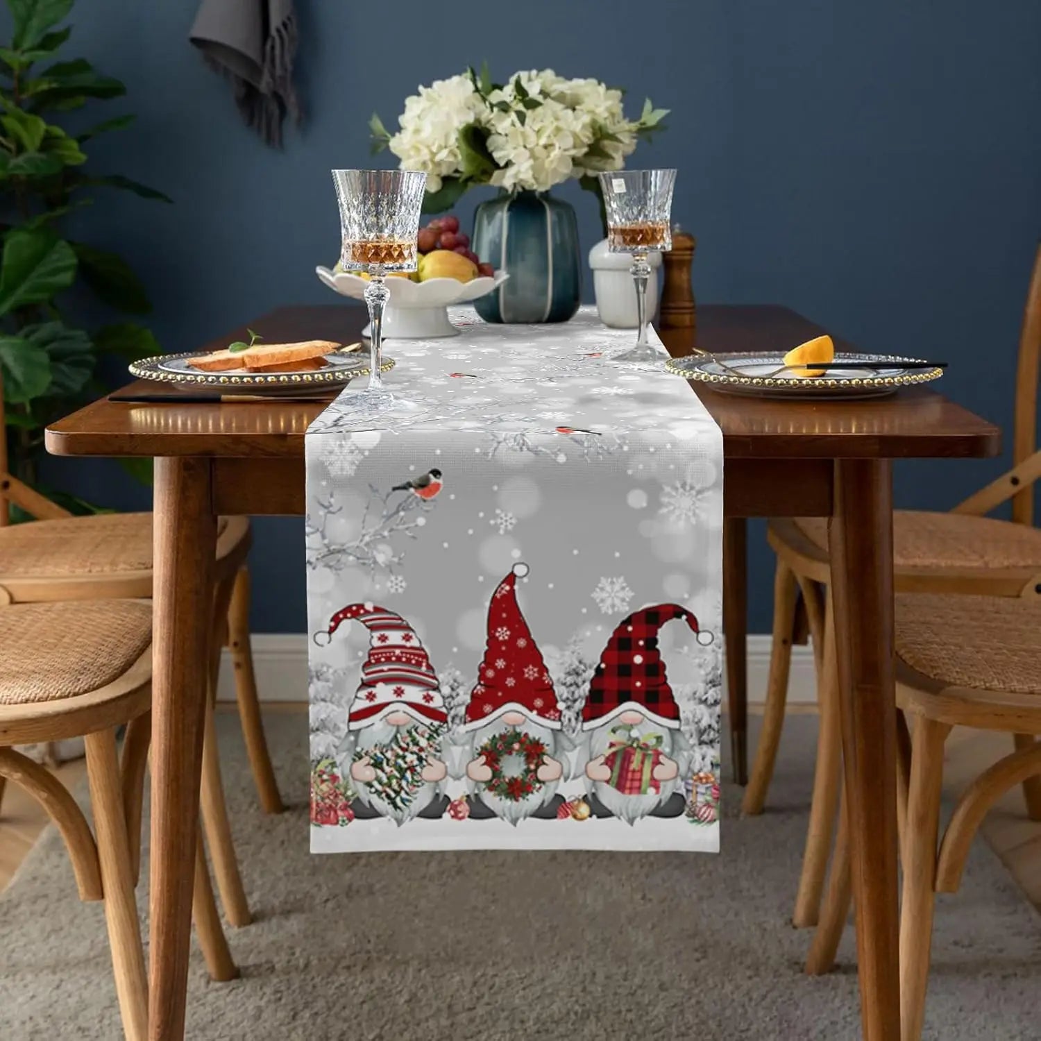 SchneeZwerg Kerst Tafelkleed – Luxe Linnen Tafelkleed met Sneeuwvlokken- en Dwergendesign