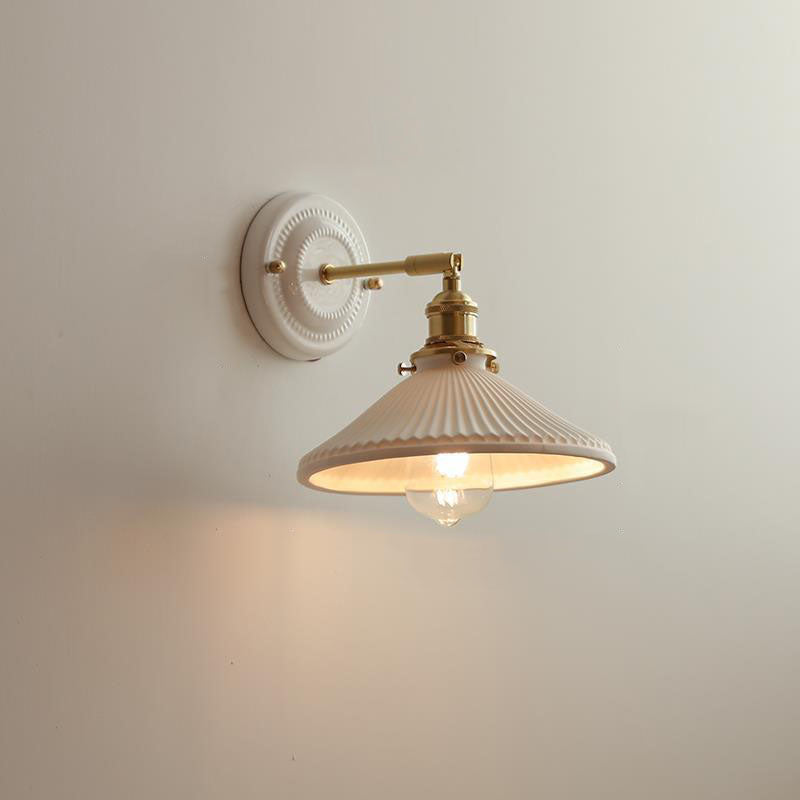 Vintage Japanse Keramiek Messing 1-Licht Wandlamp