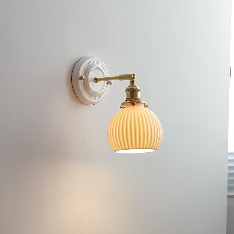 Vintage Japanse Keramiek Messing 1-Licht Wandlamp
