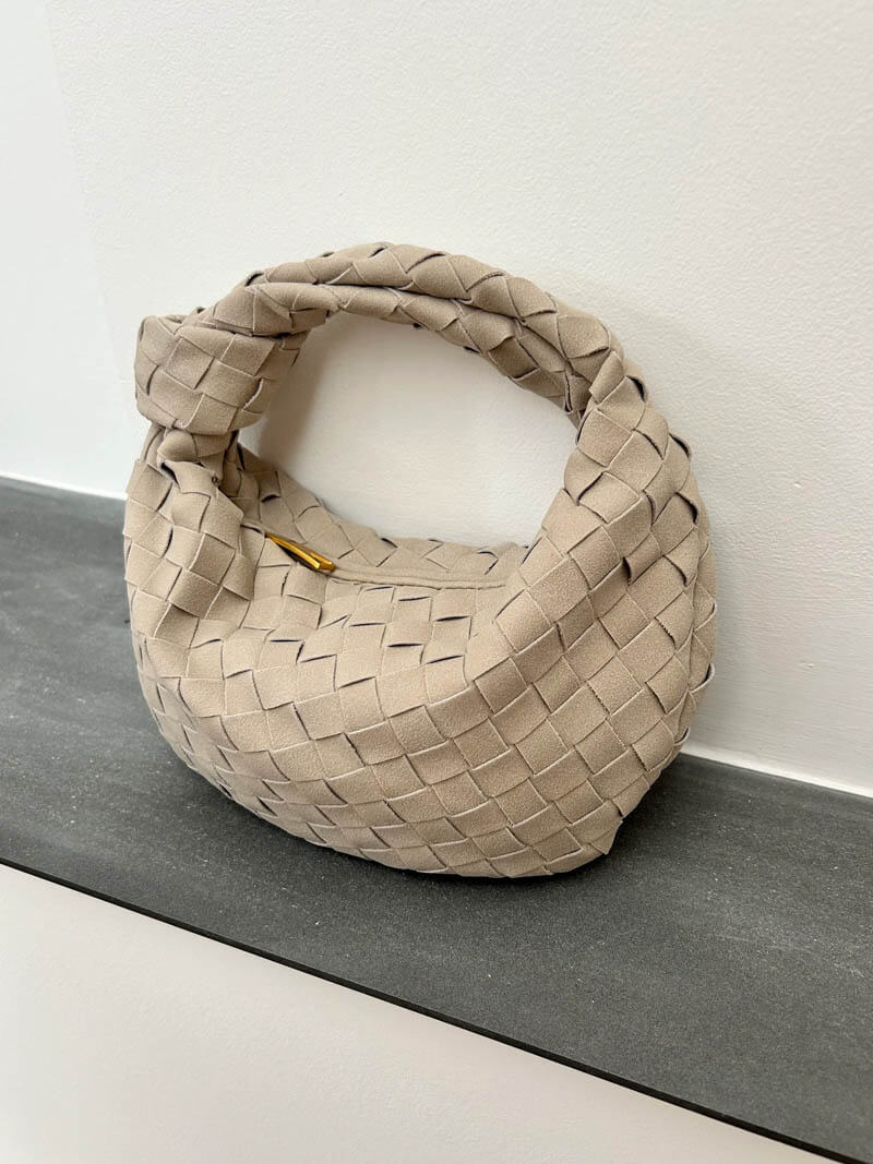 Veganistische Suède Schoudertas voor Dames met Knoopontwerp, Elegant en Compact