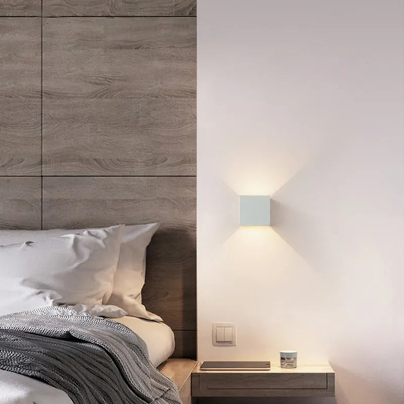 ZenGlow Luxe Wandlamp met Bewegingssensor voor Slimme Verlichting