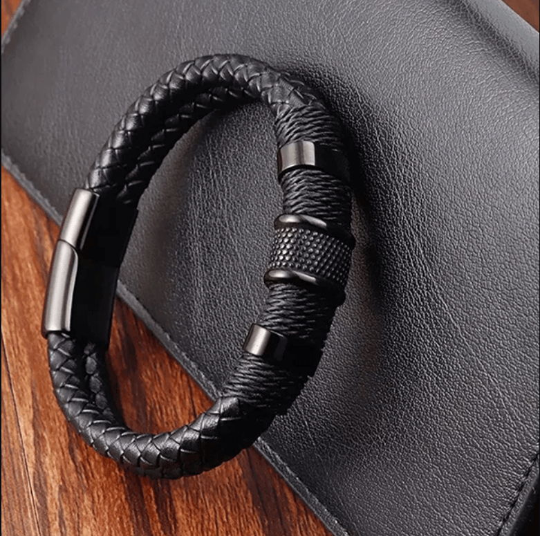 Armband in gevlochten leerstijl