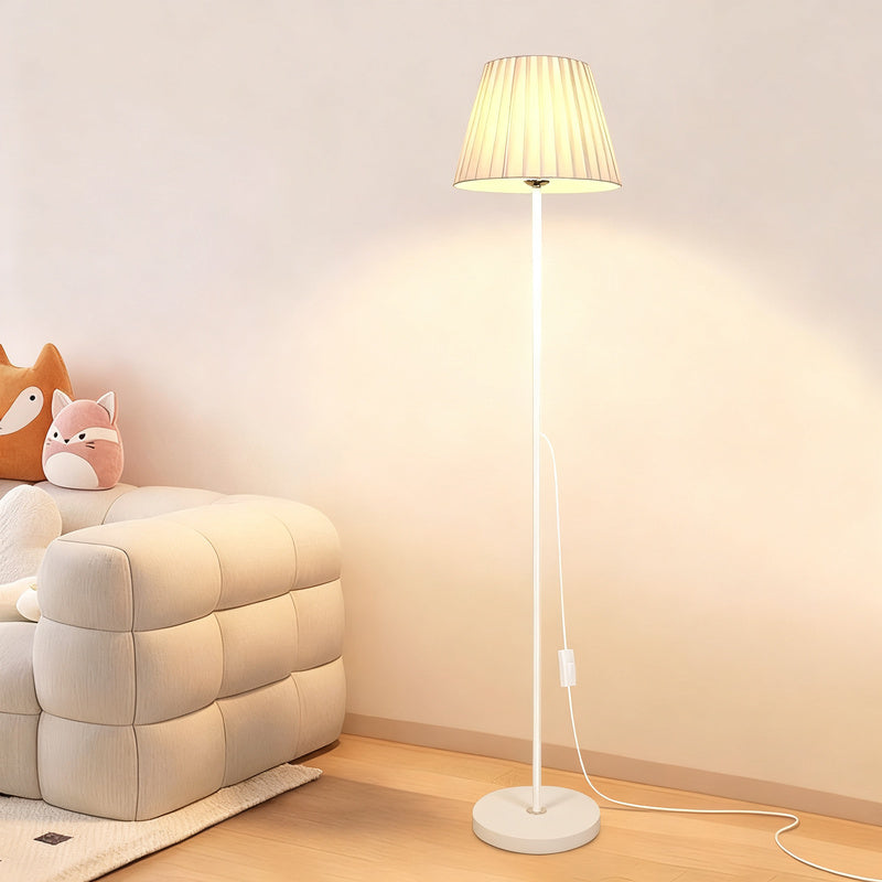 Vloerlamp met stoffen kap, Scandinavisch design