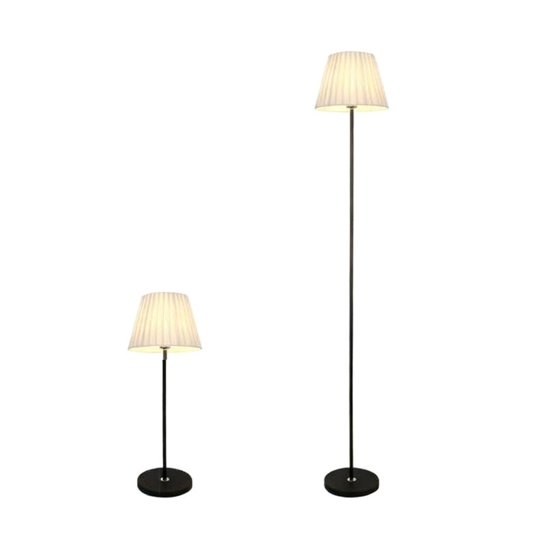 Vloerlamp met stoffen kap, Scandinavisch design