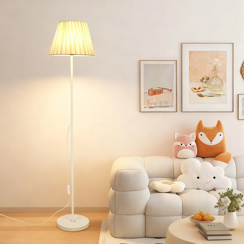 Vloerlamp met stoffen kap, Scandinavisch design