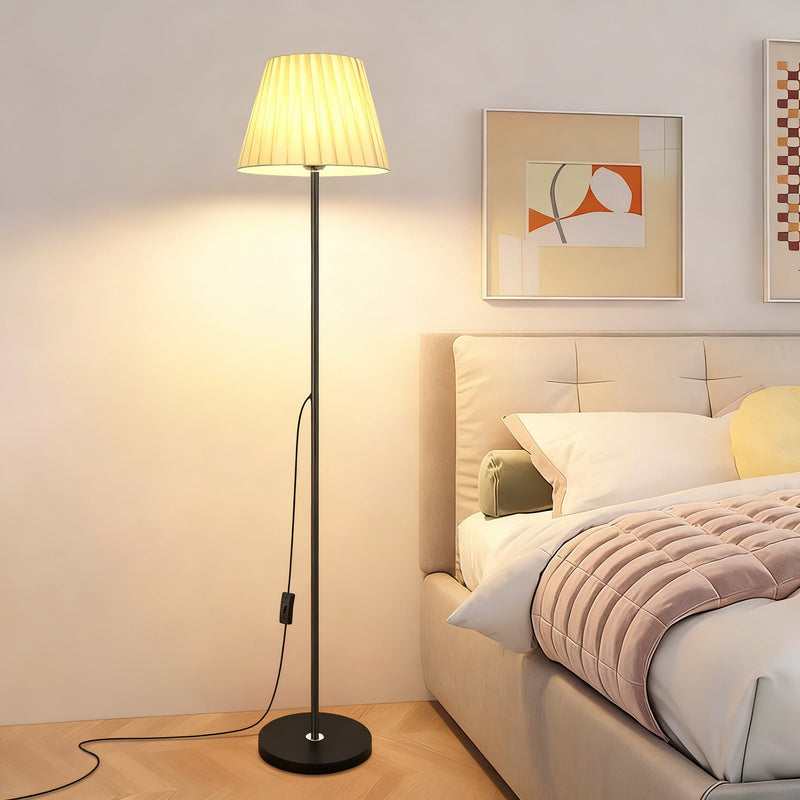 Vloerlamp met stoffen kap, Scandinavisch design