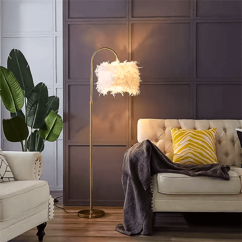 Veren Vloerlamp – Elegante Staande Lamp met Decoratieve Veren