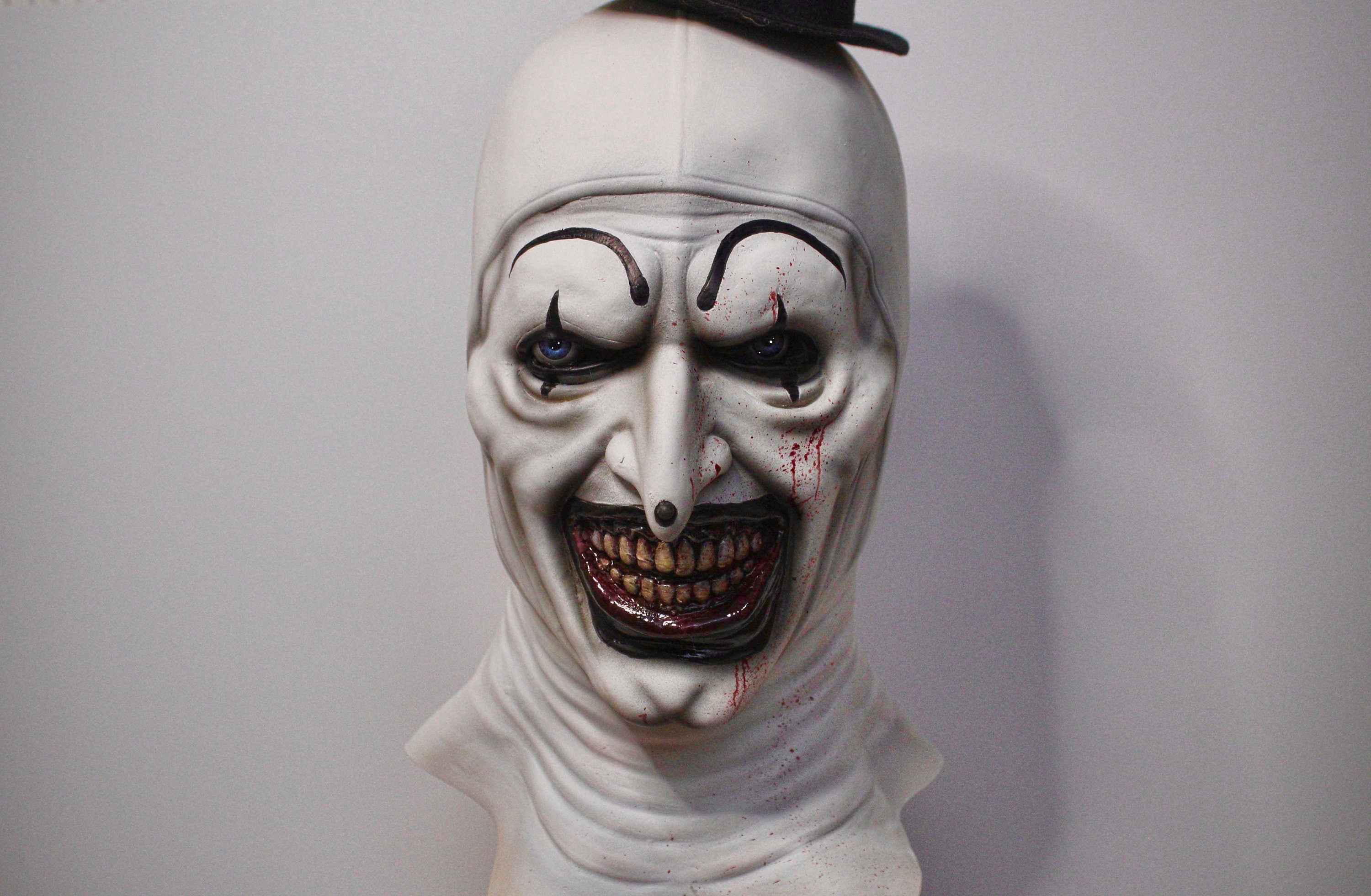 Premium Clown Masker