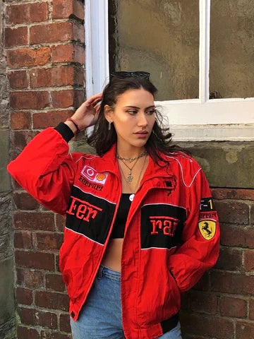 Vintage Ferrari Racer Jack met Sportieve Stijl en Duurzame Materialen Unisex