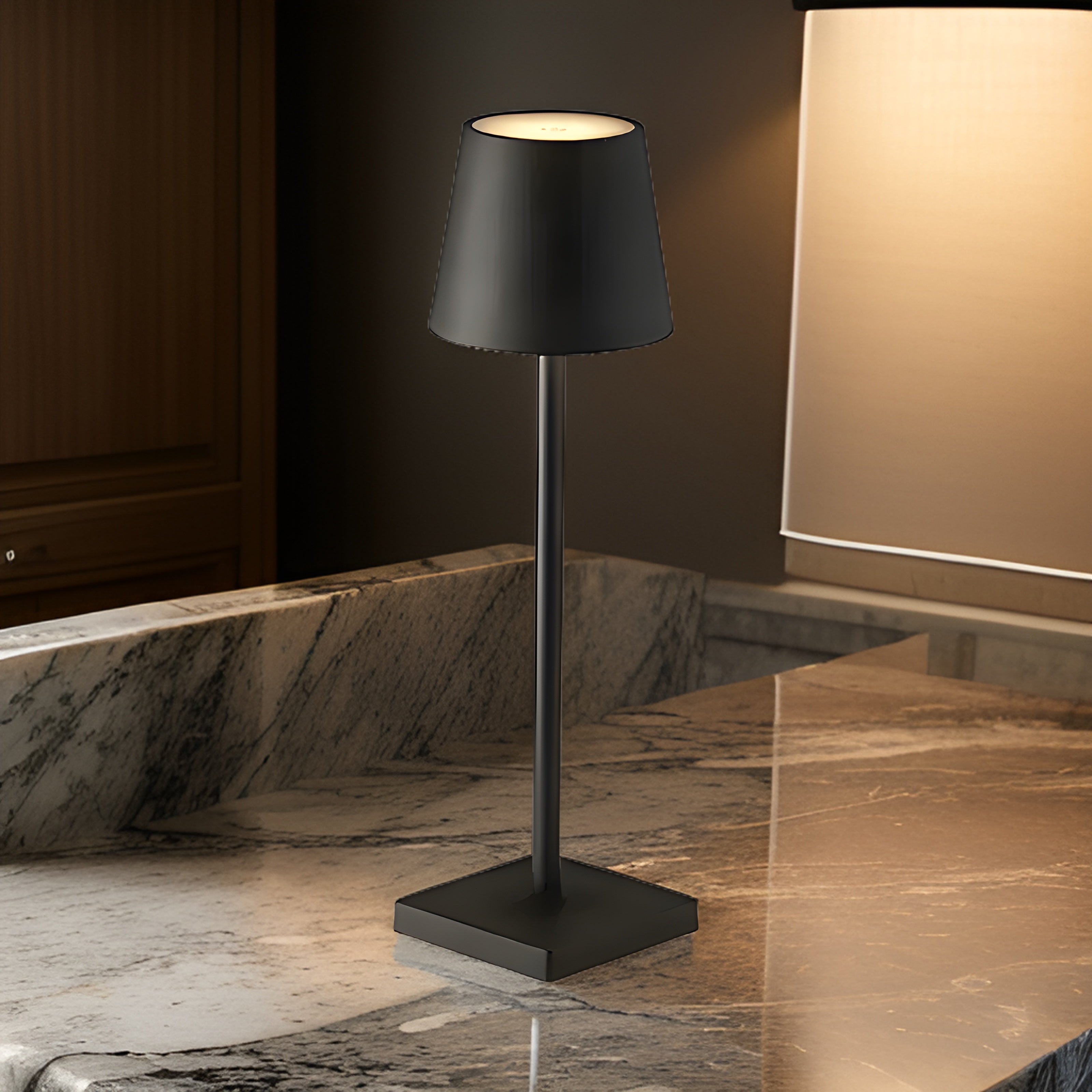 Nordia Light Draadloze Oplaadbare Multifunctionele Tafellamp