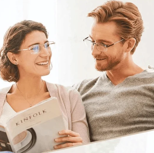 Viselio Intelligente Leesbril met Multifocale Glazen | Ultraleicht & Blauwlichtfilter | Voor Dichtbij- & Verafzicht | Titaniumframe TR90