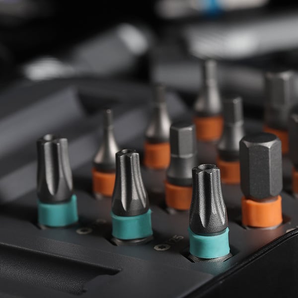 WireMaster | Veelzijdige Strippen Tangen met Stroommeting