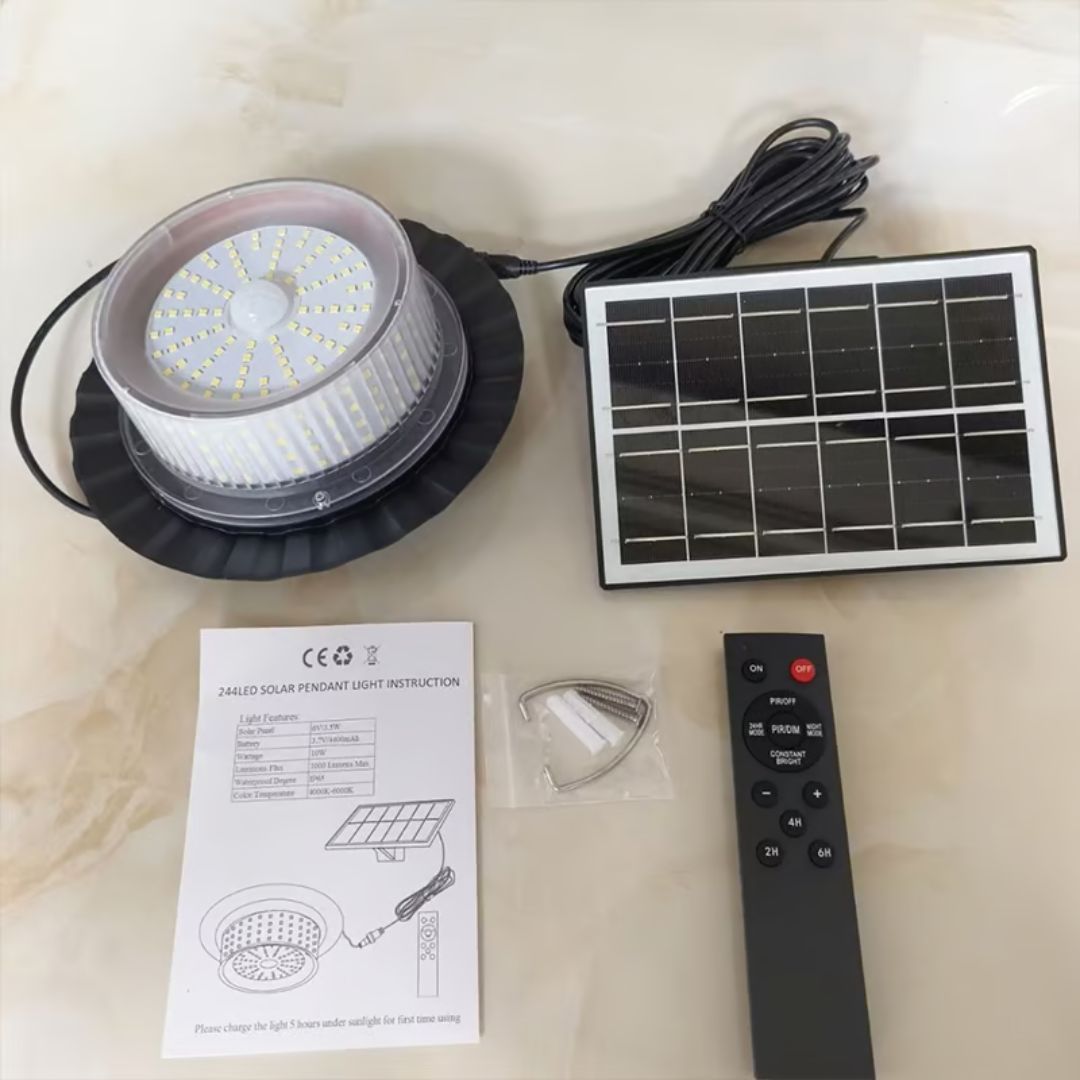 LuxeRay Exclusieve Zonne Lamp | Efficiënte verlichting voor schuur en tuin